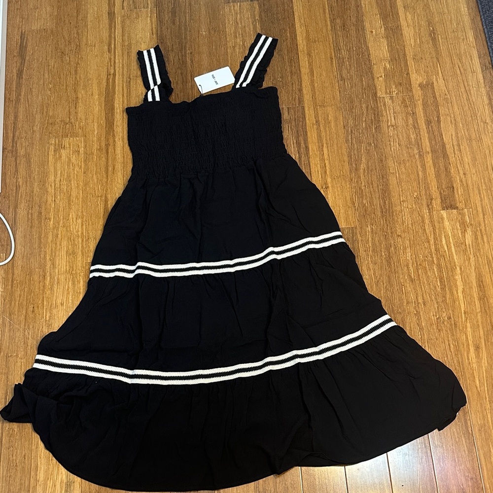 Elegant Black Midi Dress with Striped Details NWT